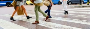 Trois fois 5 minutes de marche contre 3h de position assise