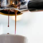 La caféine ne provoquerait pas d’arythmie cardiaque