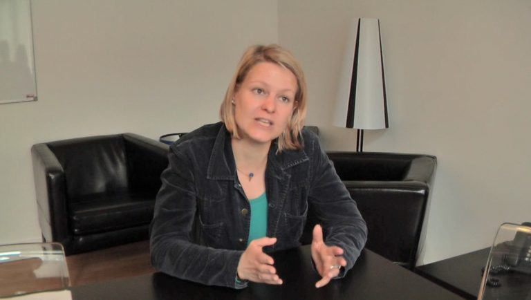 Un expert en vidéo: Dr Elisabeth De Greef