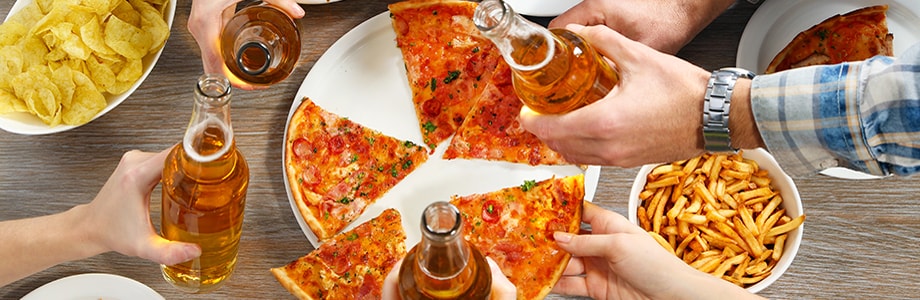 Pourquoi l’alcool stimule la sensation de faim?