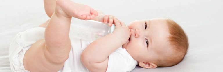 Obesitas begint al met de zuigfles