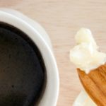 Le café au beurre: le nouveau régime tendance en Amérique