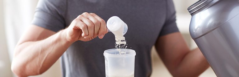 Voedingssupplementen: niet zonder risico voor sporters