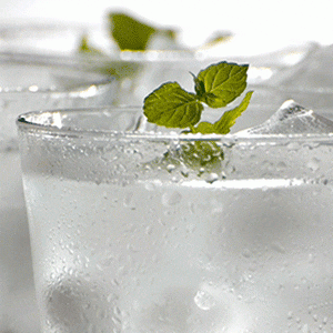 Boire frais fait manger plus sucré