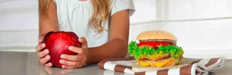 Angst voor vet bij moeder al snel overgedragen op kind