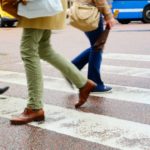 Trois fois 5 minutes de marche contre 3h de position assise