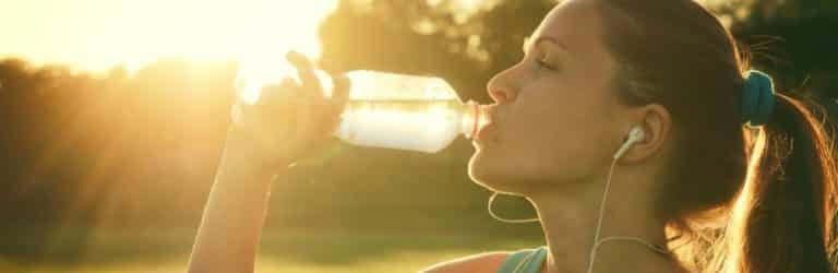 Boire plus d’eau pourrait aider à maigrir