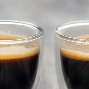 Twee kopjes koffie per dag voldoende om recidiefrisico bij borstkanker te beperken