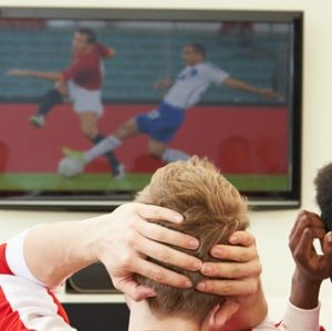 Sedentaire levensstijl: 3 uur televisie per dag verdubbelt het risico op overlijden