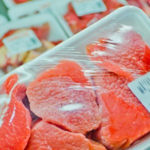 Cancer colorectal: viande rouge et amidon résistant auraient des effets opposés