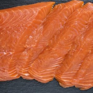 La Norvège rassure sur ses saumons d’élevage
