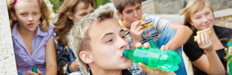 Suikerhoudende dranken en verzadiging: sommige snacks doen het niet beter