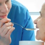Obésité chez les seniors: double risque de perte d&rsquo;autonomie
