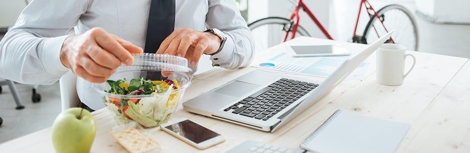 La moitié des Belges souhaite manger plus sainement au travail