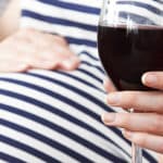 Alcool et grossesse: quelles femmes boivent le plus en Europe?