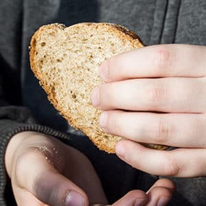 Geen risico op coeliakie bij vroegtijdige consumptie van gluten