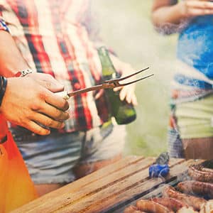 Barbecue: rooster de bacteriën zonder jezelf te vergiftigen