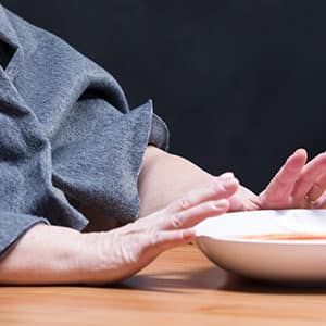 Le jeûne sans intérêt pour prévenir ou guérir le cancer