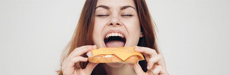 Excès de sel: les antioxydants du fromage baissent la tension