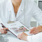 diabète personnes âgées médecin communication traitement, diabetes ouderen arts communicatie bijwerkingen behandeling