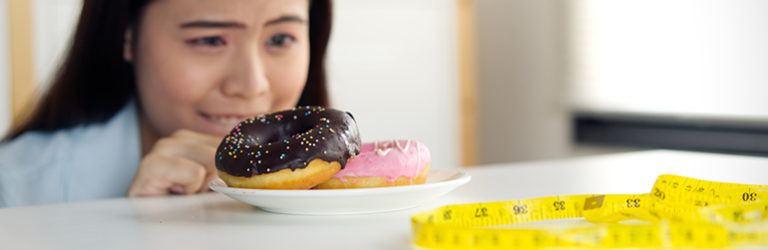 Pourquoi le surpoids augmente l’envie de manger