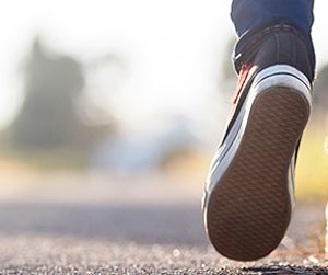 10 000 pas fitbit balader prise de poids maintien du poids calories, 10000 stappen fitbit wandelen gewichtstoename gewichtsbehoud calorieën