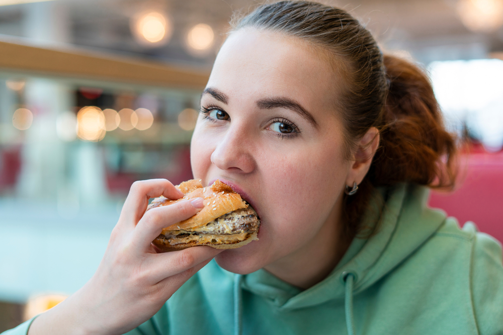 Les aliments ultra-transformés associés à plus de démence