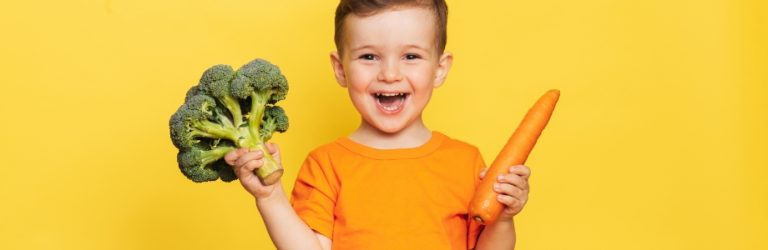 Légumes : laisser l’enfant choisir augmente l’acceptation