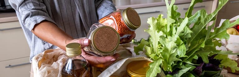 Ostéoporose et péri/ménopause : quels aliments & nutriments privilégier ?