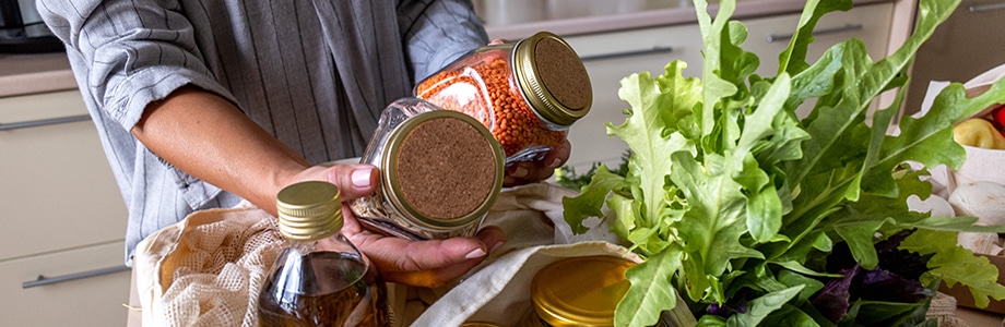 Ostéoporose et péri/ménopause : quels aliments & nutriments privilégier ?